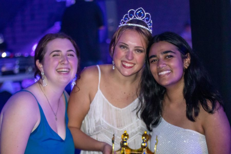 Senior student council president and vice president Aashna Pandey and Ella Grossman pose with senior homecoming royalty Georgia Gianopulos