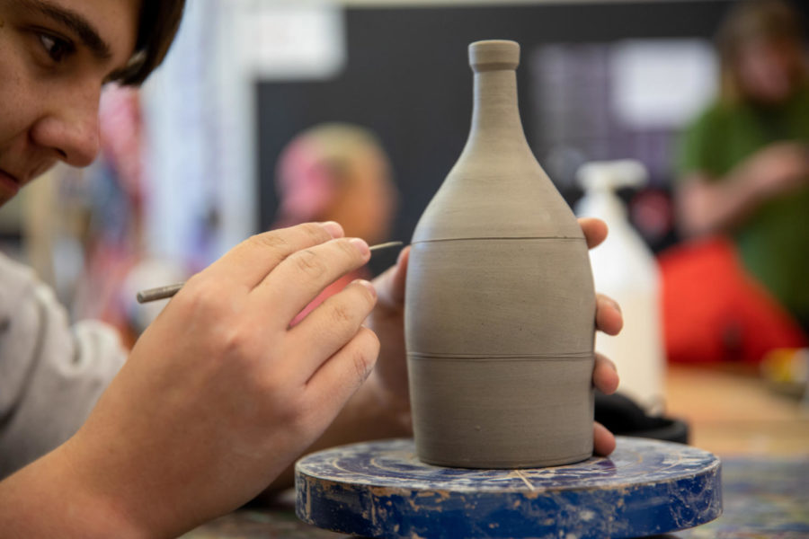 Student works on Ceramics assignment during Nov. 2 Art Club