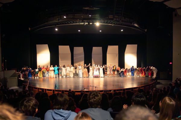 Navigation to Story: PHOTOS, VIDEO: Strath Haven celebrates cultural diversity with vibrant International performances