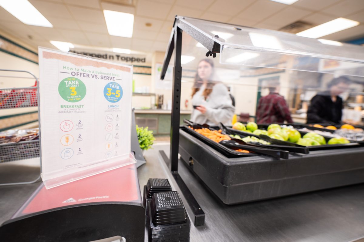 CAFETERIA CHOICES • Every day, students eat in the cafeteria during their lunch time. A daily salad
bar provides some healthy options.