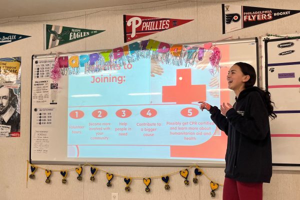 Navigation to Story: FEATURED CLUB: Red Cross offers volunteer opportunities for students