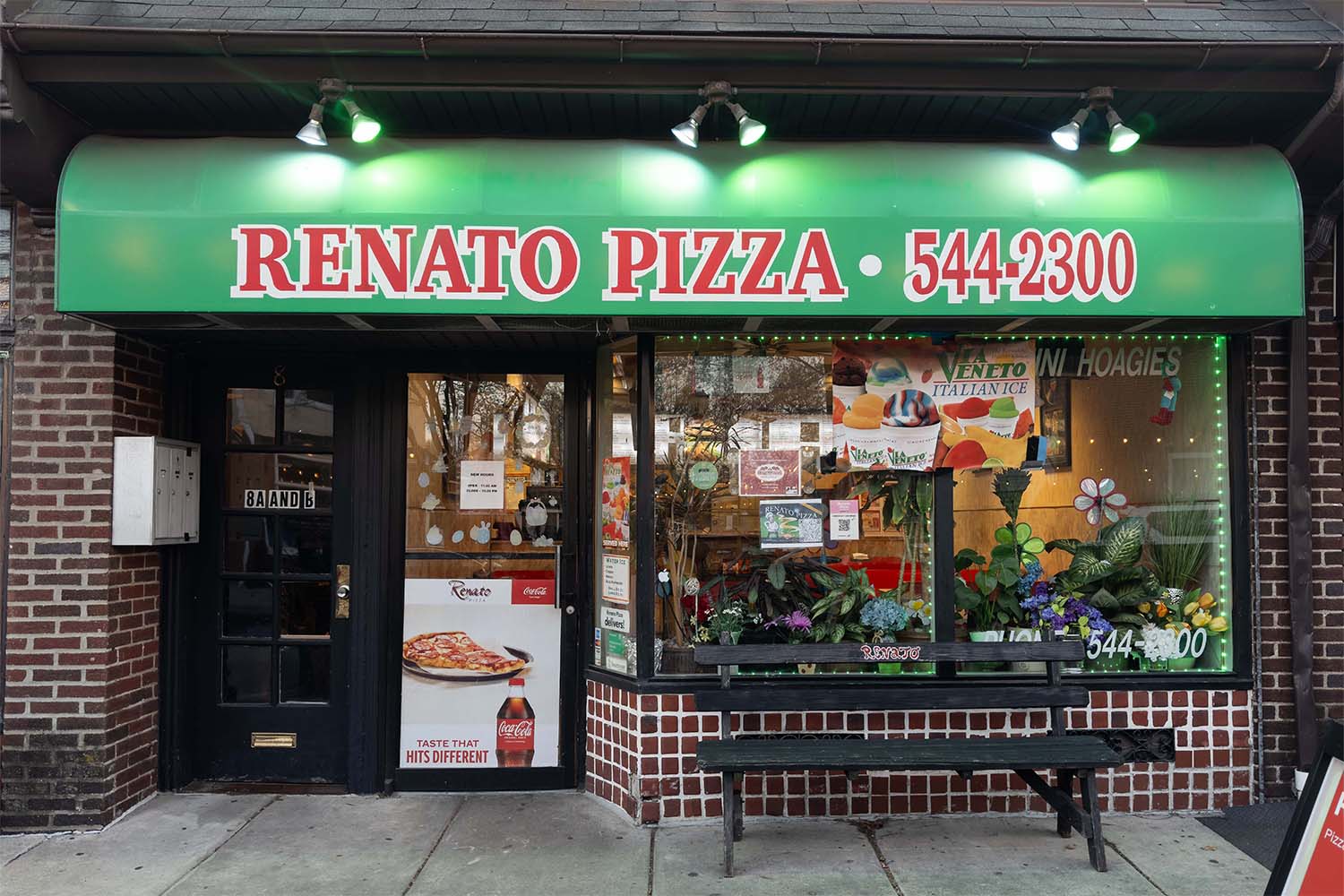 Renato Pizza sits on Park Ave in Swarthmore, serving pizzas, hoagies, calzones, and steaks for the WSSD community. The restaurant is a hot spot for friend hangouts and enjoying food.