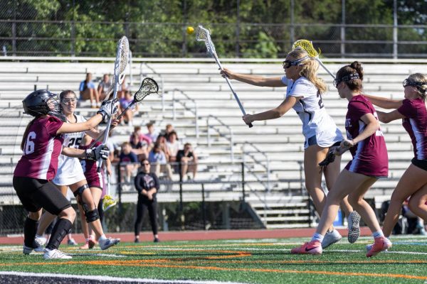 Navigation to Story: Girls lacrosse moves on to District Semifinals
