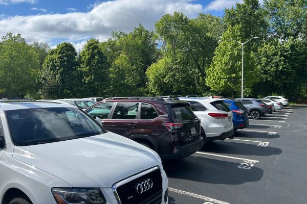 Navigation to Story: CAR TALK: Seniors share likability, inconveniences, familiar chaos of senior lot