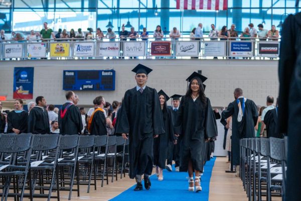 Navigation to Story: PHOTOS: 2026 Commencement features senior, faculty speeches